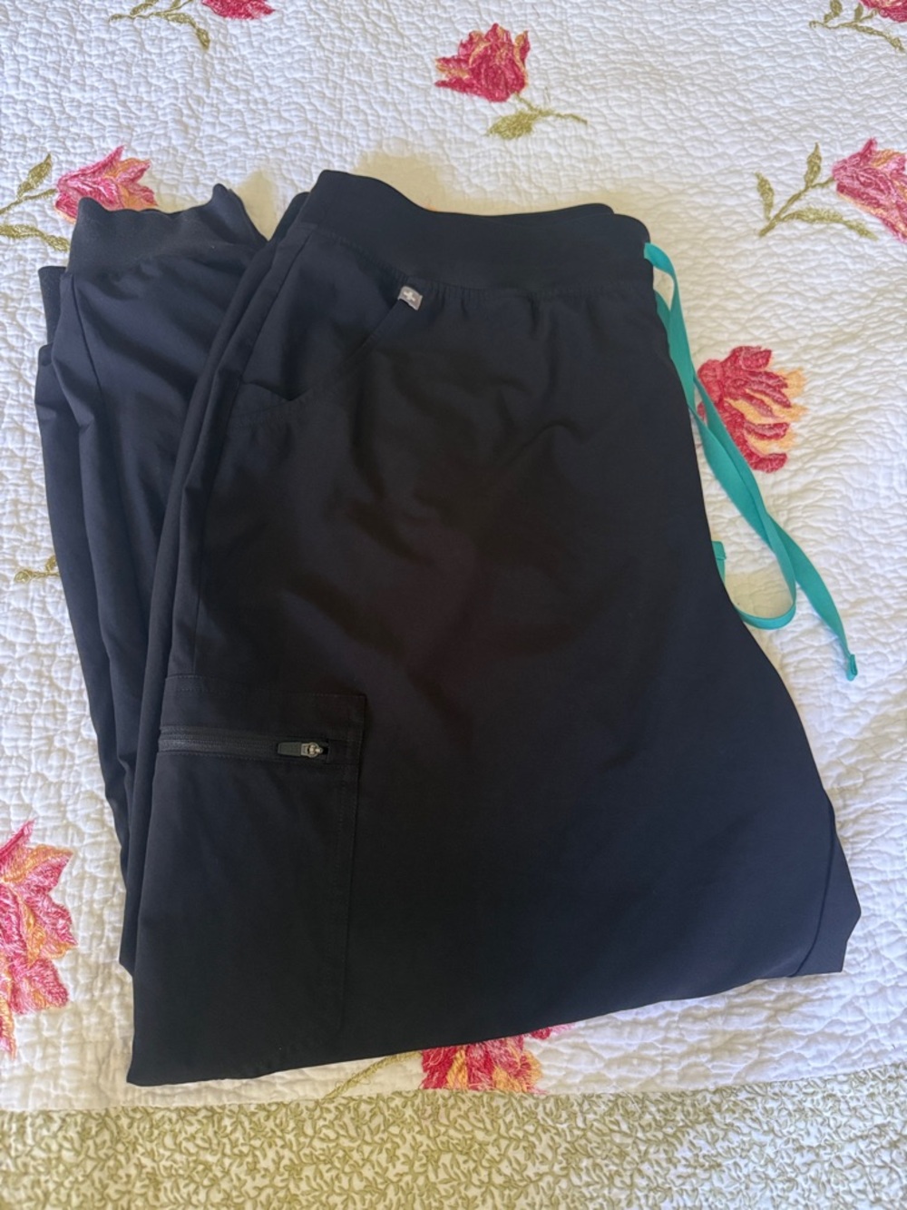 Figs Scrubs Women’s Technical Collection Jogger